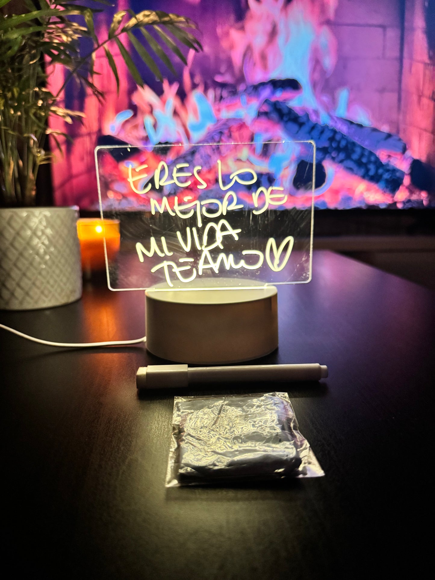 Tablero de notas Luminoso LED con Borrado mágico, Tablero de Mensajes Escritos a Mano, Luz Nocturna, Pizarra LED Creativo Decorar, Lampara Personalizada Hogar, Diy Pizarra Personalizable Regalo.