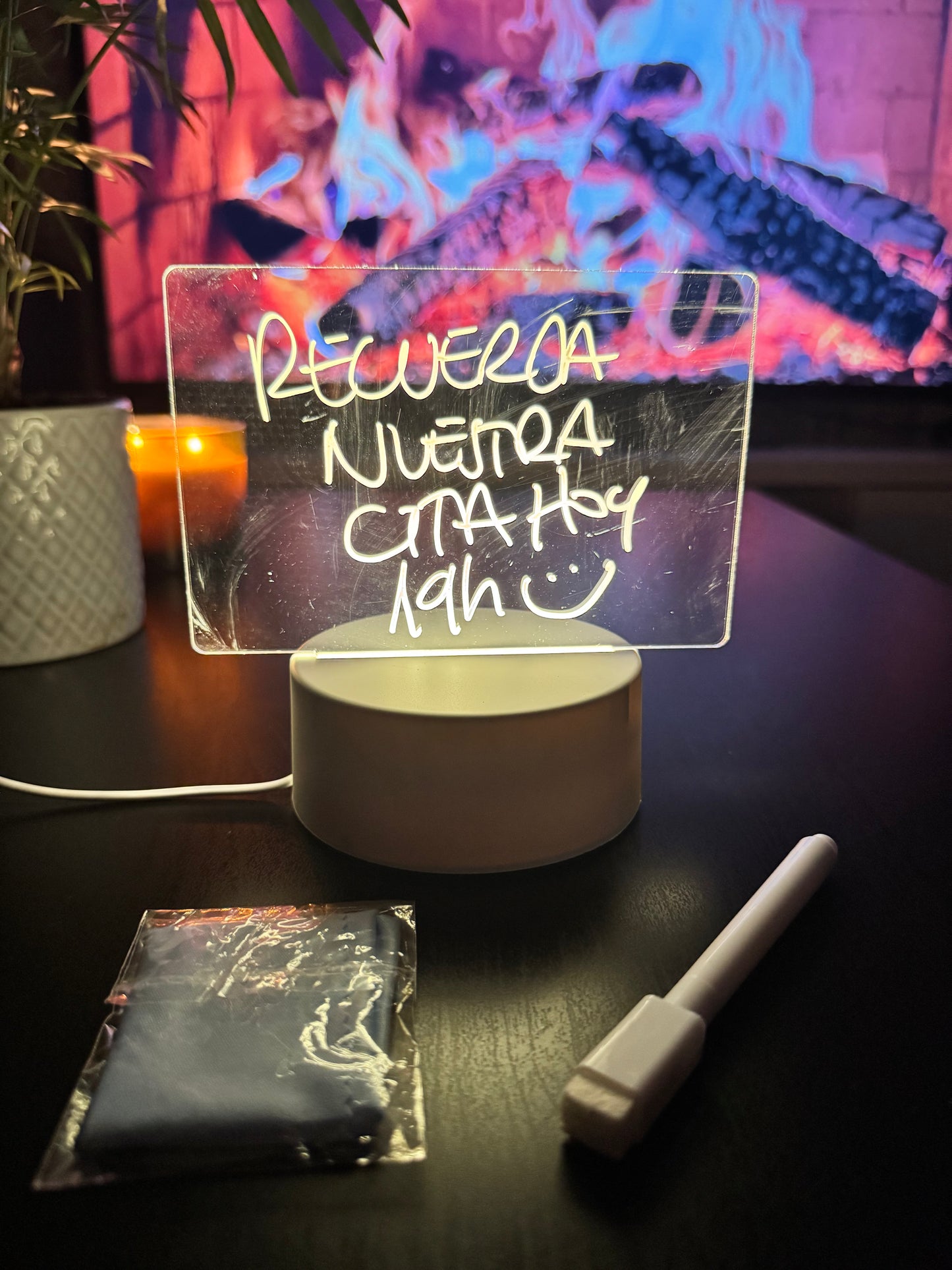 Tablero de notas Luminoso LED con Borrado mágico, Tablero de Mensajes Escritos a Mano, Luz Nocturna, Pizarra LED Creativo Decorar, Lampara Personalizada Hogar, Diy Pizarra Personalizable Regalo.